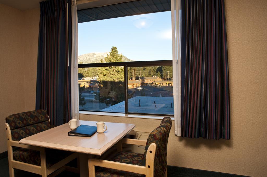 Shilo Inn Mammoth Lakes Exterior photo